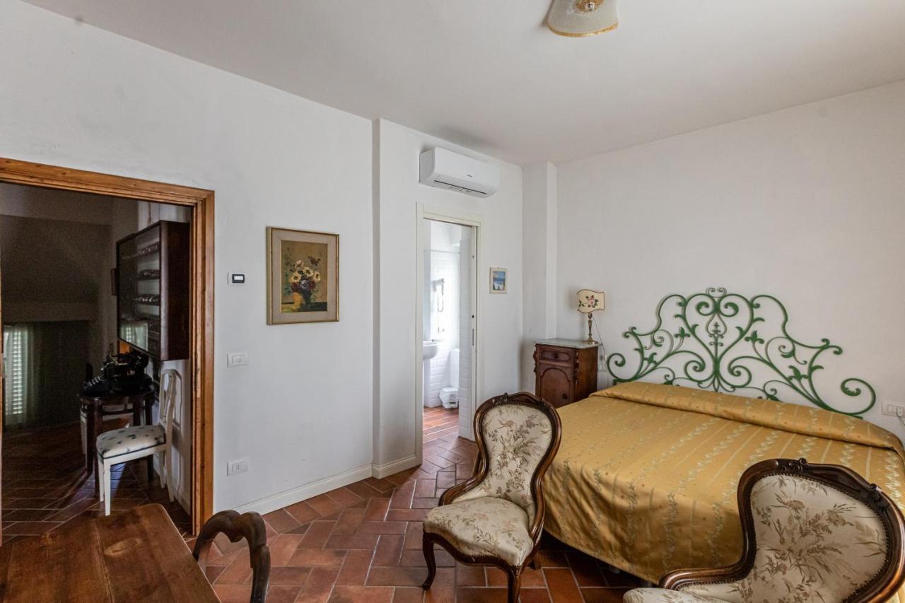 سكاربيرا La Locanda Di Adele - Il Giardinetto B&B المظهر الخارجي الصورة