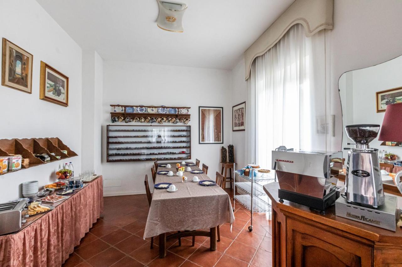 سكاربيرا La Locanda Di Adele - Il Giardinetto B&B المظهر الخارجي الصورة