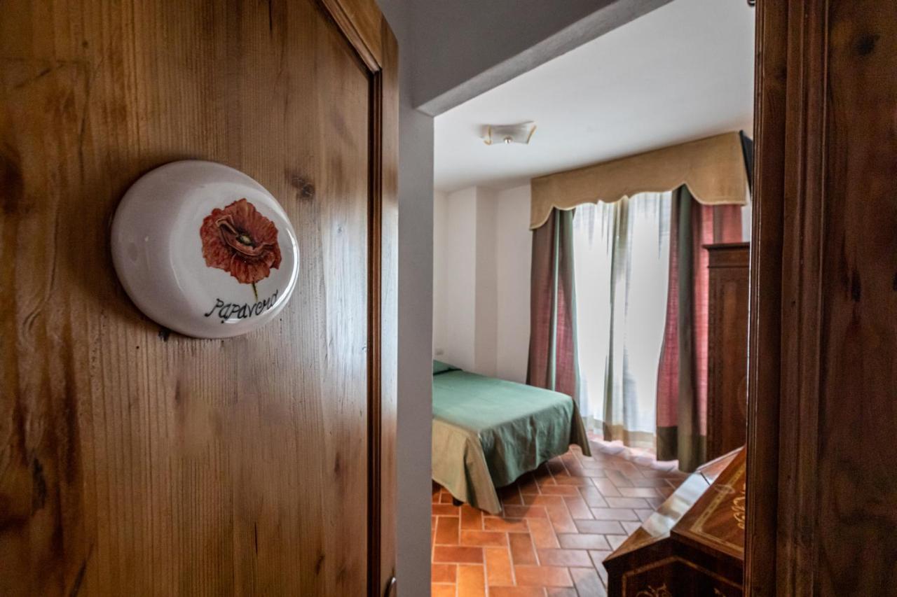 سكاربيرا La Locanda Di Adele - Il Giardinetto B&B المظهر الخارجي الصورة