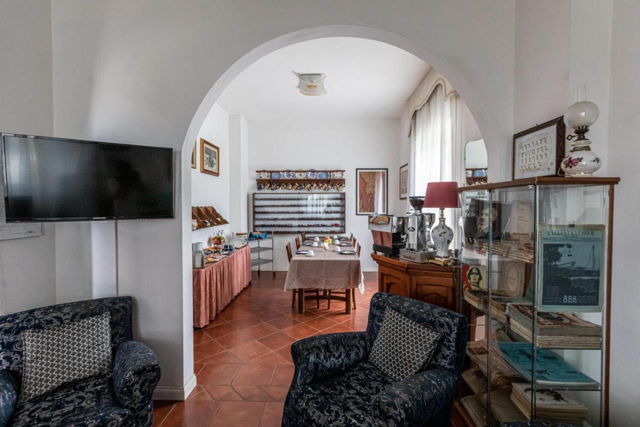 سكاربيرا La Locanda Di Adele - Il Giardinetto B&B المظهر الخارجي الصورة